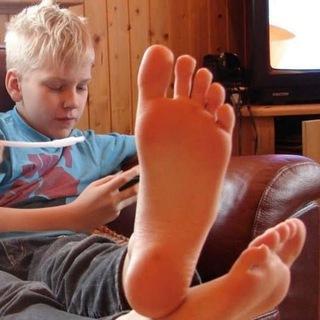 Boyfeetwow Exclusive