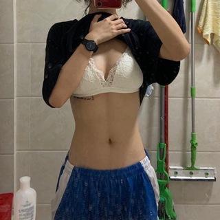 自拍真人 反差母狗 中文偷拍 口交做爱 后入强奸 真实自拍